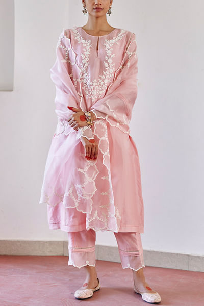 Pink floral embroidered kurta set